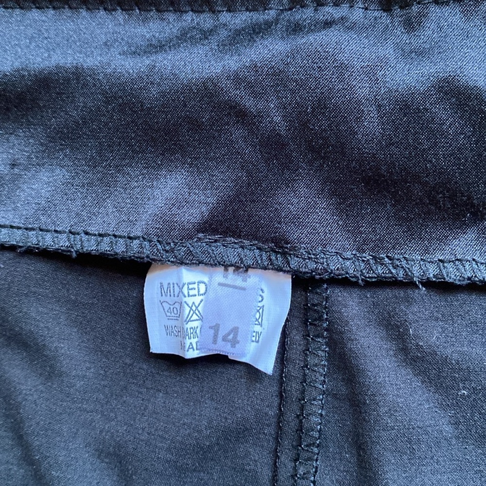 V! Black dress pants size 14 (UK) in great condition - Picture 8 of 14